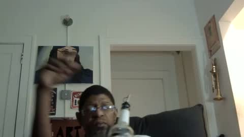 Snapshot of arteblazze chatting on December 13, 11:06 pm Arteblazze not daddy boy bitch or nigga online show from December 13, 11:06 pm