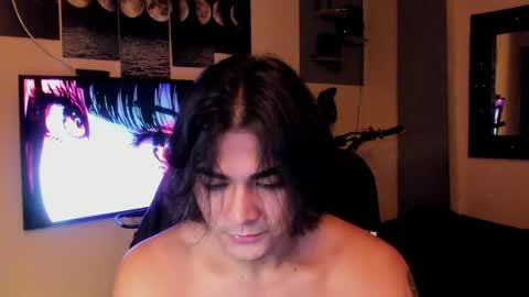 I AM HERE online show from June 7, 1:45 am