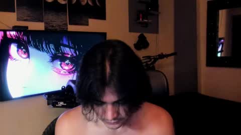I AM HERE online show from April 25, 1:30 am