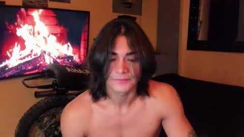 I AM HERE online show from February 3, 6:22 am