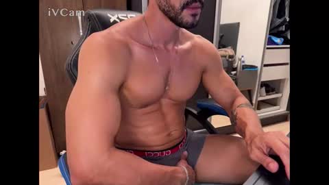 Snapshot of artvillasboas chatting on September 27, 3:59 am Arthur Villasboas online show from September 27, 3:59 am