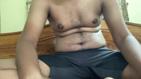 aryan_980763874 online show from April 22, 5:07 pm