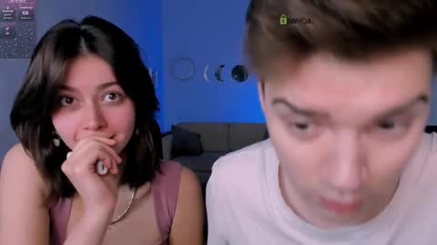 ash_raven_ online show from November 13, 9:52 pm