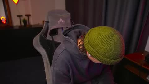 Jerk Machine online show from October 8, 1:04 pm