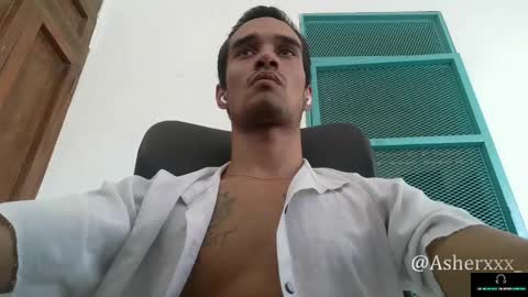 CARIBBEAN DREAM online show from April 7, 10:10 pm