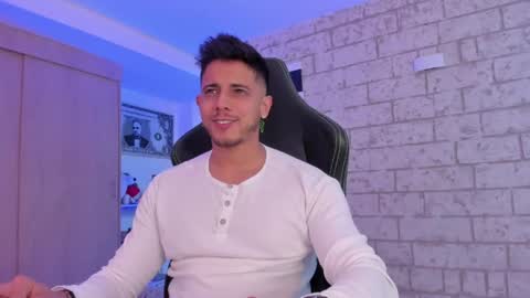 my name real is camilo online show from June 9, 3:08 am