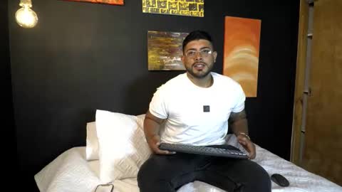 ashwin_koch online show from March 10, 12:38 am