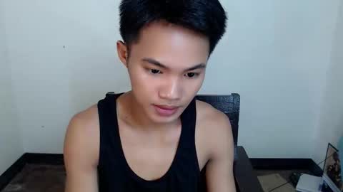 asian_lover05 online show from November 21, 4:50 pm