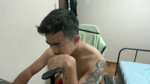 asian meatmeet online show from March 24, 5:01 am