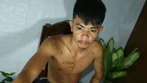 angello abayon online show from February 10, 2:11 pm