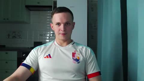 Andrew online show from April 21, 11:11 pm