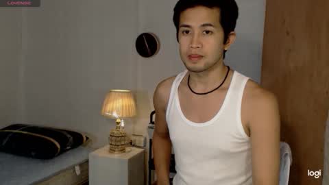 Snapshot of asiancumguyx chatting on October 12, 11:04 am Orlando online show from October 12, 11:04 am