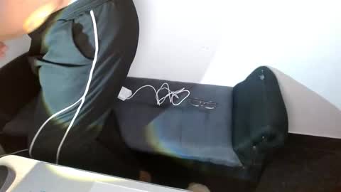 asiangay1209 online show from November 10, 1:43 am