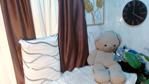 Nico online show from October 21, 6:11 pm