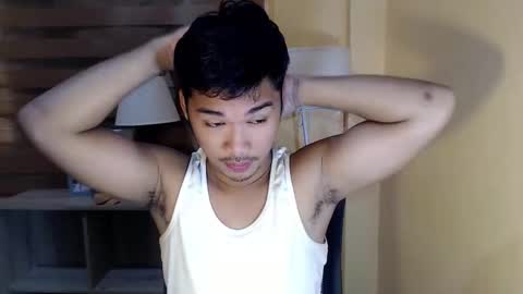 asianhunk_jamesx online show from November 12, 4:51 am
