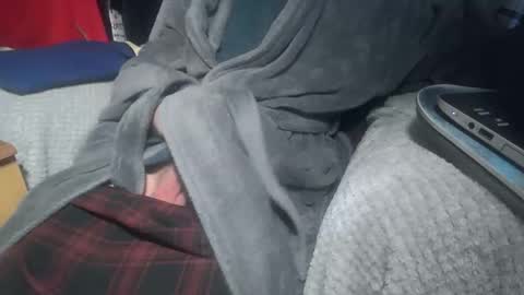 Snapshot of asianlooker chatting on February 23, 9:14 pm John online show from February 23, 9:14 pm