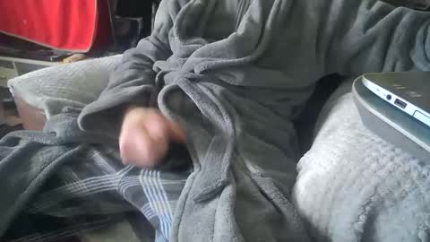 Snapshot of asianlooker chatting on January 20, 12:39 pm John online show from January 20, 12:39 pm
