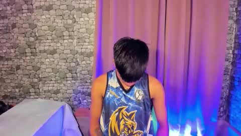 mark online show from November 19, 9:09 am