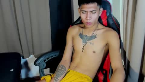 mark online show from February 13, 10:12 am