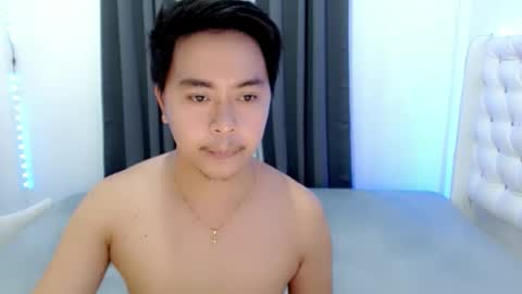 Roy online show from October 28, 8:39 am