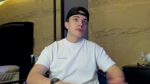 Aslan  online show from March 16, 2:51 am