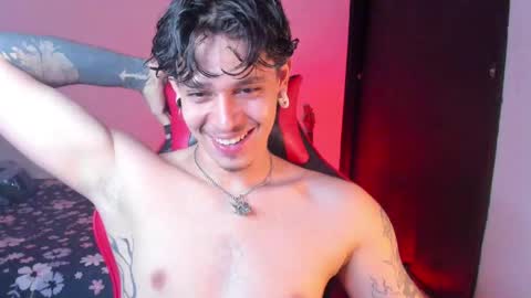 asmodeuszz online show from April 26, 12:08 am