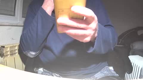 astelover online show from December 15, 5:42 pm