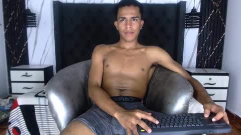 Snapshot of aston_vera chatting on September 13, 6:36 am Aston online show from September 13, 6:36 am