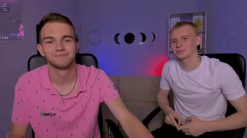 astren online show from July 20, 11:39 pm