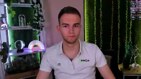 astren online show from July 21, 11:40 pm