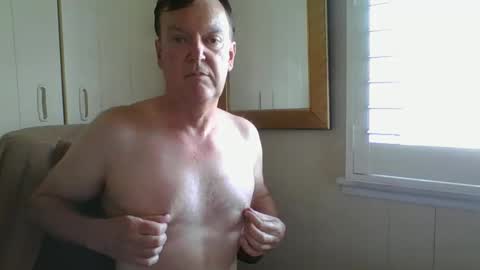 astute008 online show from February 20, 12:07 am