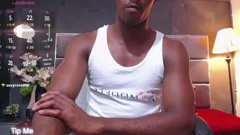 Snapshot of athleticbig_cock chatting on September 19, 2:56 am ATHLETIC COCK online show from September 19, 2:56 am