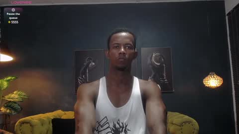 Snapshot of athleticbig_cock chatting on December 4, 2:31 am ATHLETIC COCK online show from December 4, 2:31 am