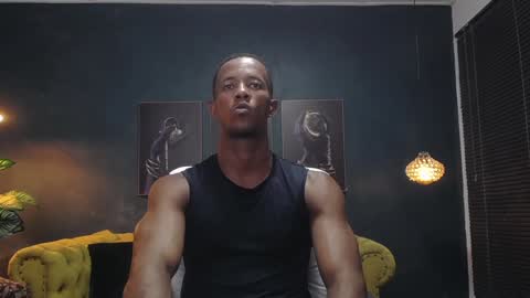 Snapshot of athleticbig_cock chatting on December 19, 2:01 am ATHLETIC COCK online show from December 19, 2:01 am