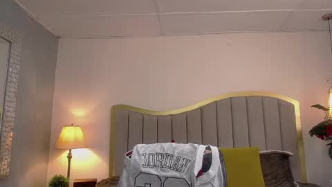 Snapshot of athleticbig_cock chatting on March 3, 6:50 pm ATHLETIC COCK online show from March 3, 6:50 pm