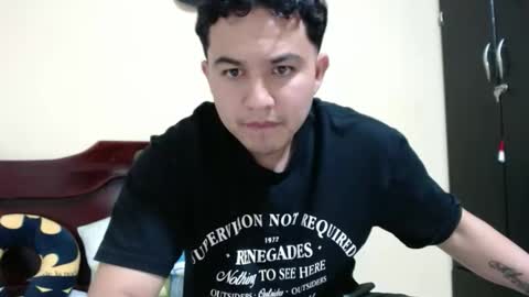 Robin online show from June 5, 1:32 am