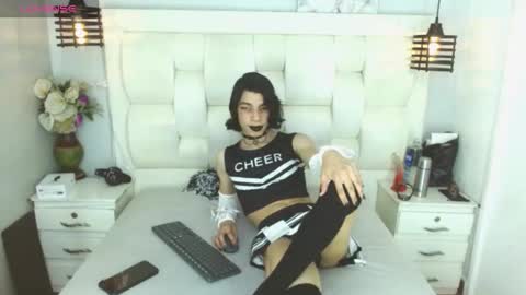 Snapshot of atley_dolly_ chatting on October 17, 9:30 pm ATLEY online show from October 17, 9:30 pm