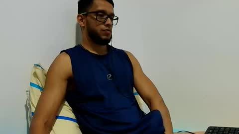 Torres online show from June 4, 2:50 am