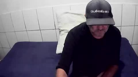 cesar augusto online show from April 20, 6:43 pm