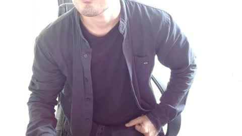 Aureliano online show from April 12, 10:00 pm