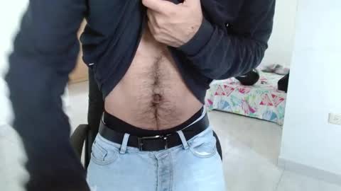 Aureliano online show from April 23, 9:39 pm