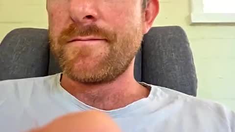 Snapshot of aussie_dadbod101 chatting on October 16, 12:07 am aussie_dadbod101 online show from October 16, 12:07 am