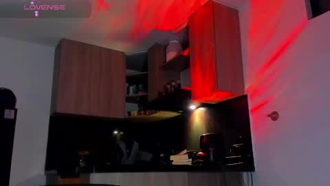 A online show from April 23, 11:29 pm