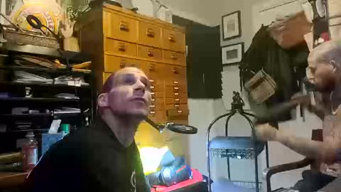 Snapshot of austinisking1916 chatting on October 17, 5:55 am Austin is King online show from October 17, 5:55 am