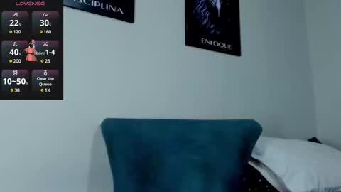 AustinTorres  online show from February 18, 2:05 am