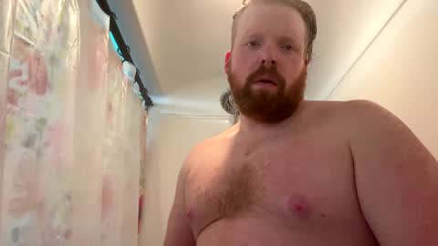 Snapshot of averagedan90 chatting on January 19, 5:07 pm Dan online show from January 19, 5:07 pm