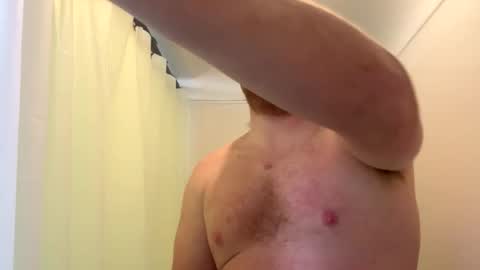 Snapshot of averagedan90 chatting on October 23, 2:53 pm Dan online show from October 23, 2:53 pm