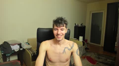 Snapshot of awesome_justin chatting on September 9, 3:33 pm Justin online show from September 9, 3:33 pm