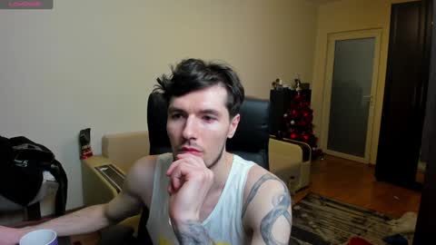Snapshot of awesome_justin chatting on December 21, 4:41 am Justin online show from December 21, 4:41 am