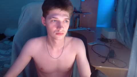 axel_0ne online show from March 6, 7:55 pm